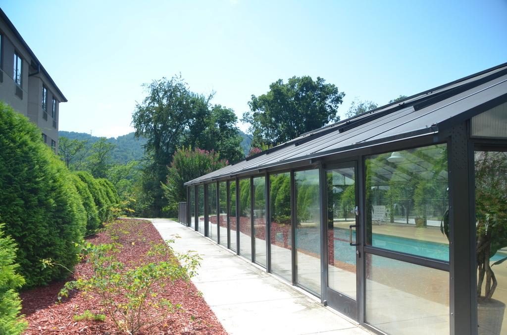 Smoky Mountain Inn & Suites Cherokee Extérieur photo