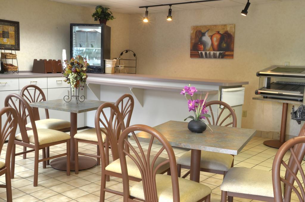 Smoky Mountain Inn & Suites Cherokee Extérieur photo
