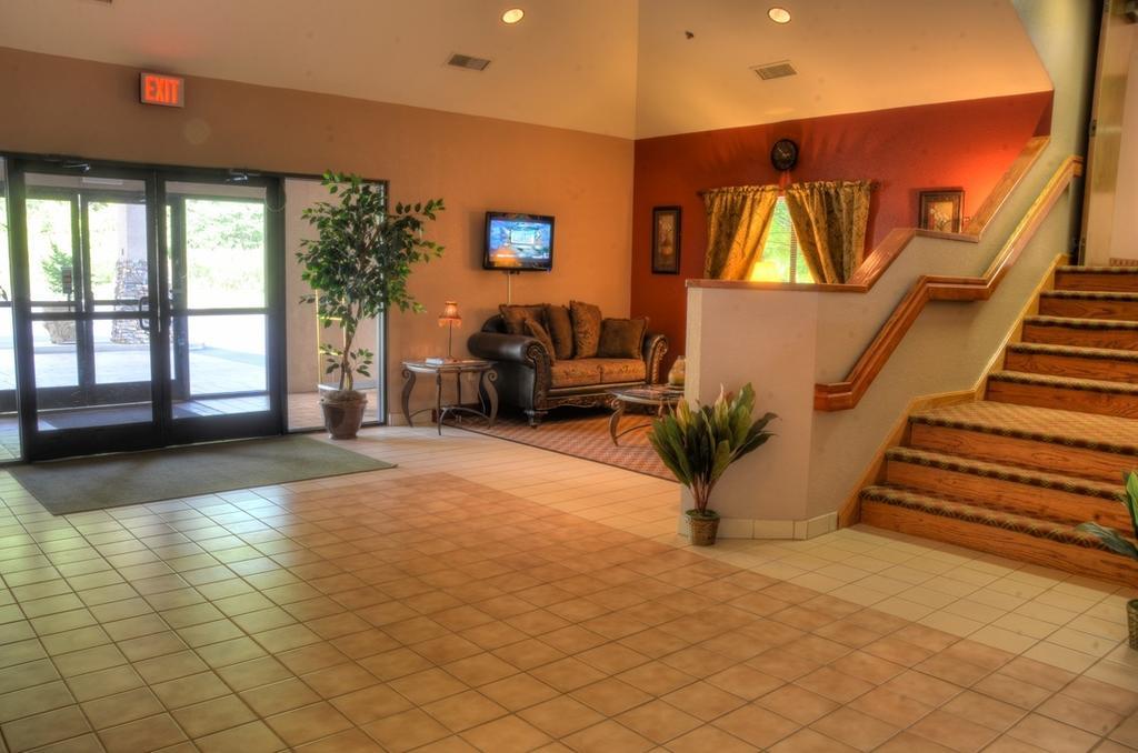 Smoky Mountain Inn & Suites Cherokee Extérieur photo