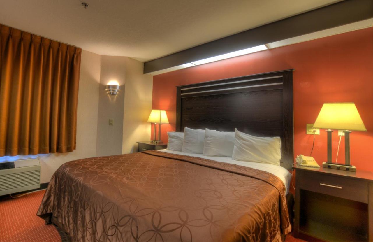 Smoky Mountain Inn & Suites Cherokee Extérieur photo
