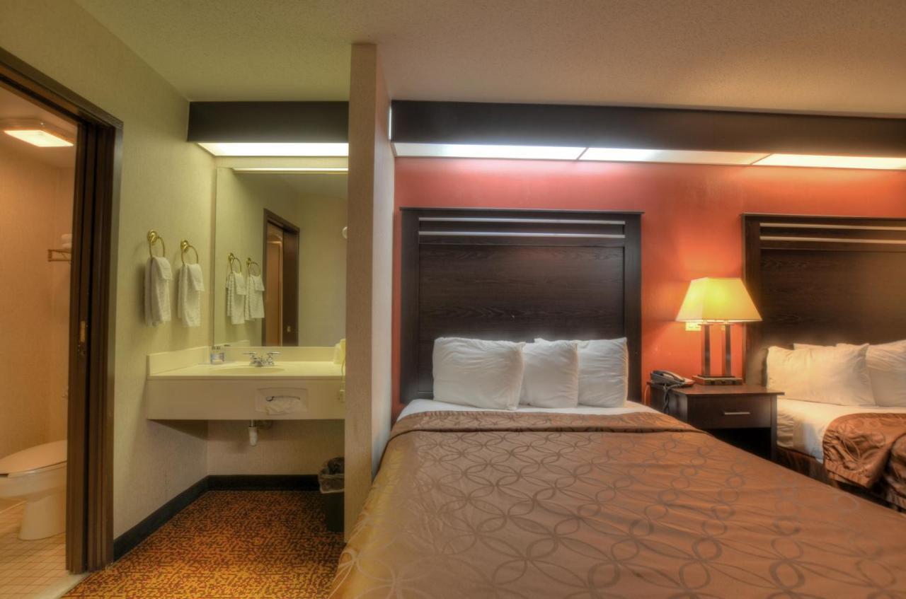Smoky Mountain Inn & Suites Cherokee Extérieur photo