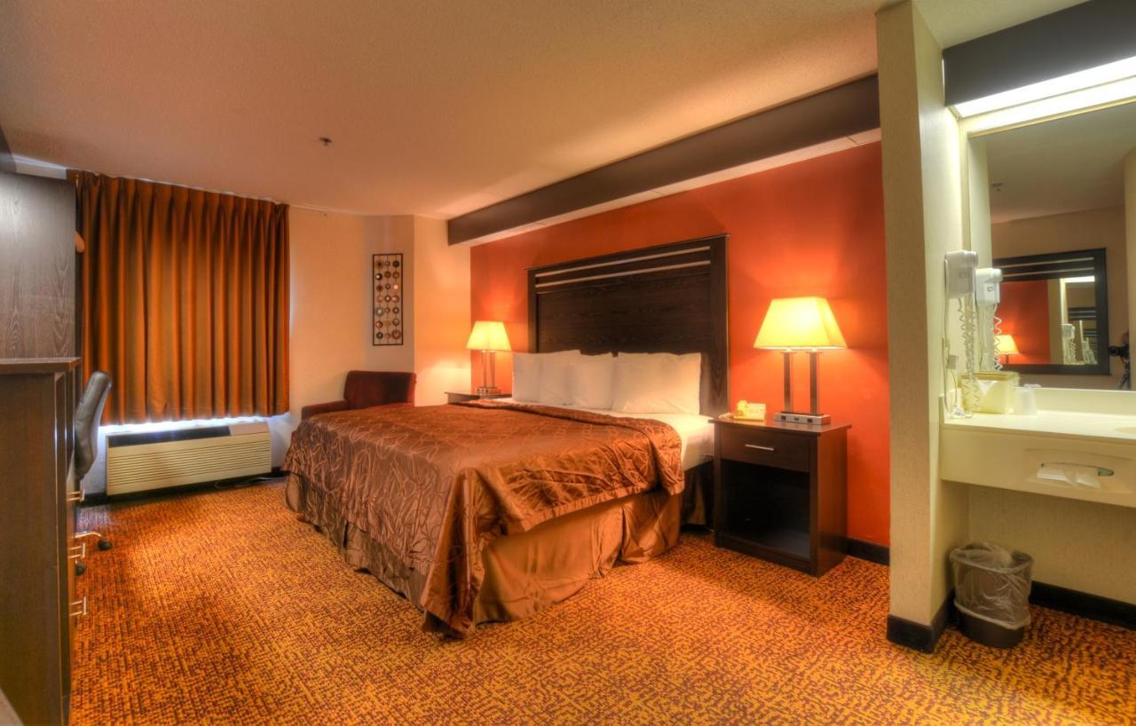 Smoky Mountain Inn & Suites Cherokee Extérieur photo